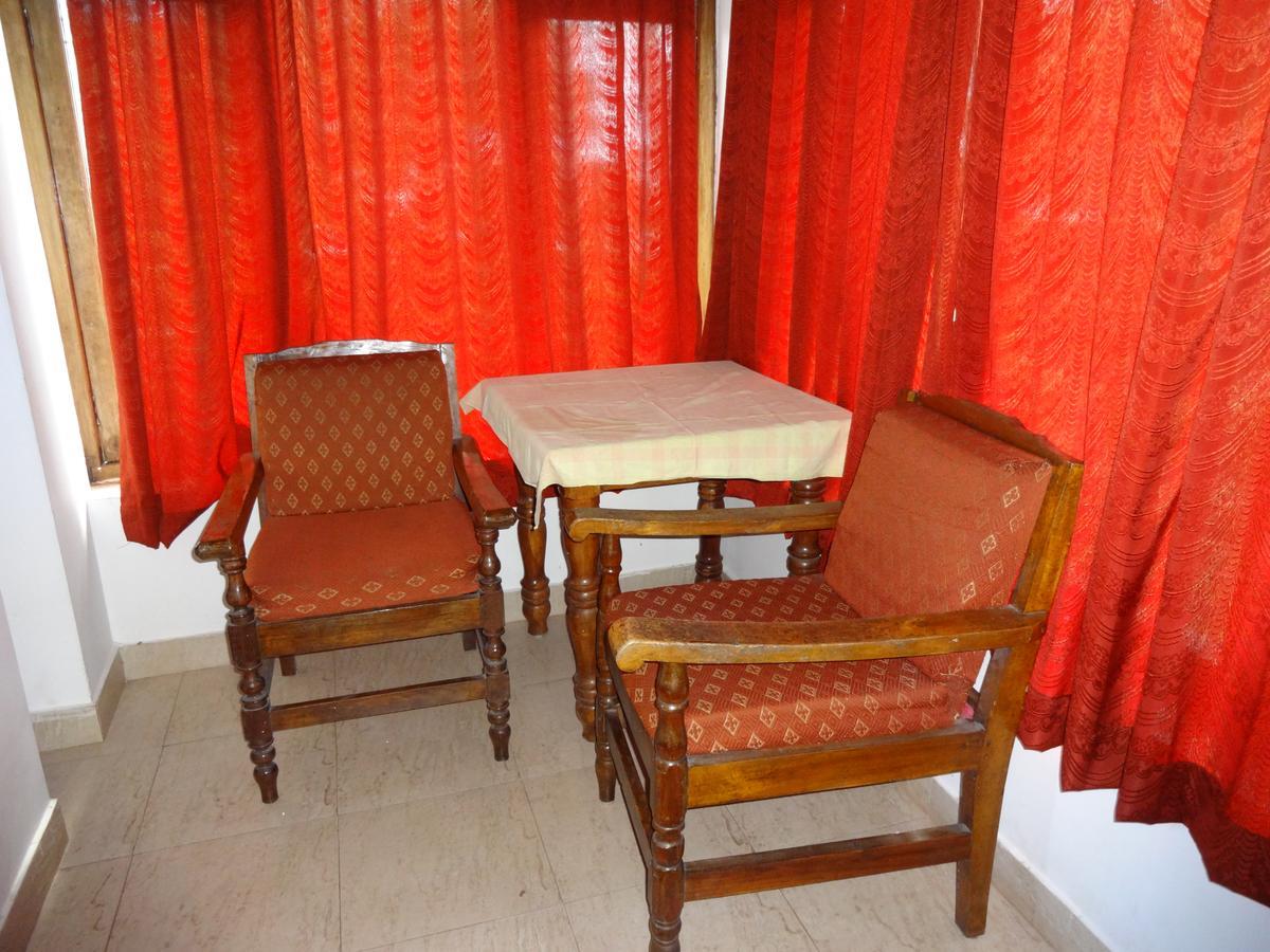Pozhiyoram Ayurveda Beach Resort Alappuzha Exteriör bild
